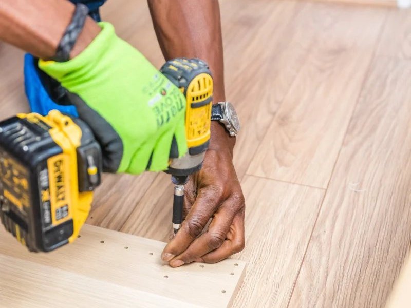 Installing durable hardwood flooring